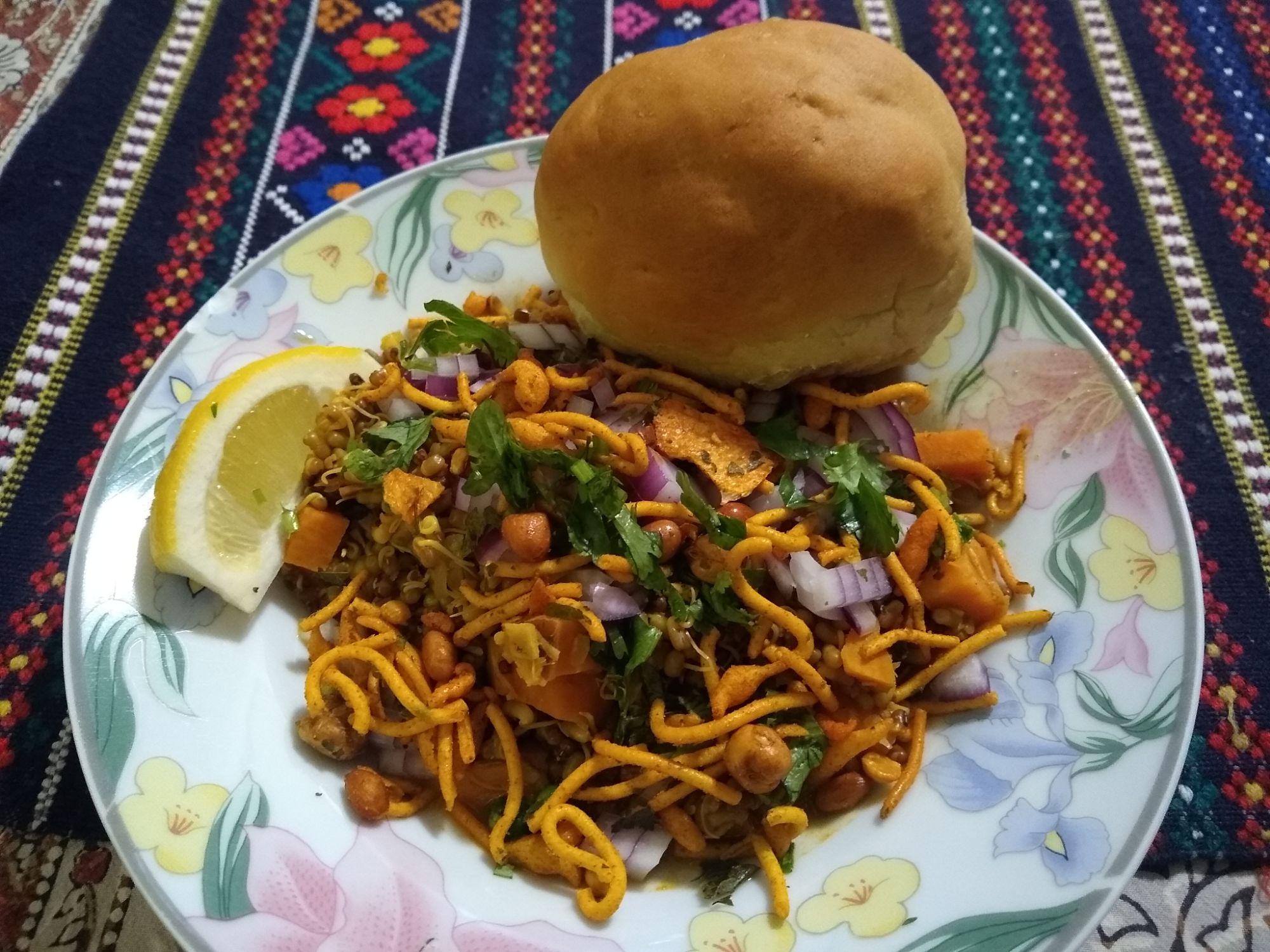 Misal Pav